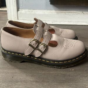 Dr. Martens Mary Jane cream